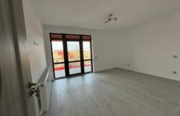 Casa cu 6 camere , 290mp ,teren 500mp, Cristesti