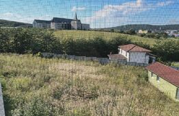 Casa cu 4 camere,198 mp utili + 350 mp teren,Corunca