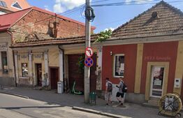 2 case cu 3 camere, 610 mp de teren, zona semicentral