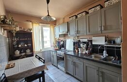 Apartament cu 3 camere, decomandat, 60mp, zona Tudor 