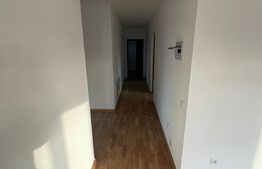 Casă pe un nivel, 3 dormitoare, 120 mp, zona Corunca