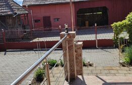 Doua case, 4 camere, 163mp utili, zona Cerghizel