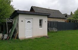 Casa de 2 camere , 100mp, zona Sancraiu de Mures 