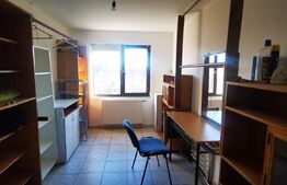 Case ,225mp, 45mp, 5 camere , zona Remetea