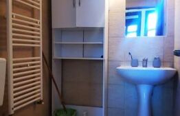 Case ,225mp, 45mp, 5 camere , zona Remetea