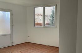 Casa cu 10 camere, 300mp, Centru