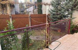 Casa cu 10 camere, 300mp, Centru