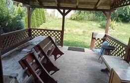  Casa cu 3 camere, 210mp utili, LIVEZENI