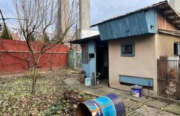 Casa cu 2 camere, 100 mp, teren 400 mp, zona pod Unirii