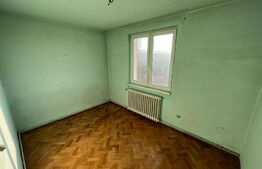 Apartament 3 camere, 64 mp, semidecomandat, cu balcon, Zona Dambu