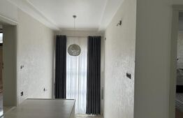 Casă de 454 mp, teren de 1000 mp, Livezeni