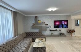 Casă de 454 mp, teren de 1000 mp, Livezeni