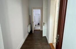 Apartament de închiriat, 4 camere, Central, 130 mp