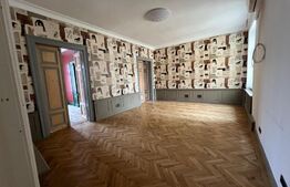 Apartament de închiriat, 4 camere, Central, 130 mp