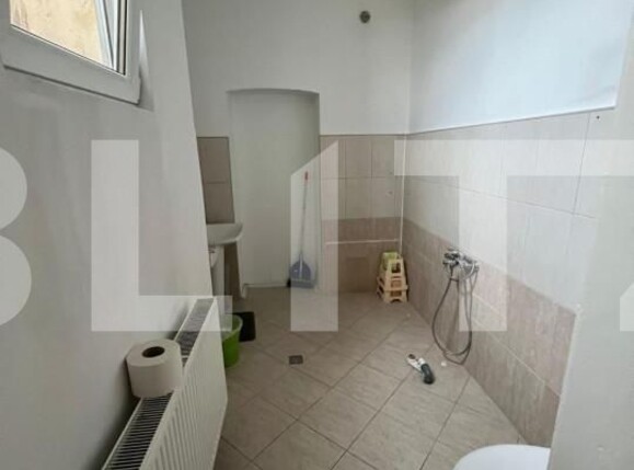 Apartament de închiriat 4 camere Central - 141271AI | BLITZ Târgu Mureș | Poza4