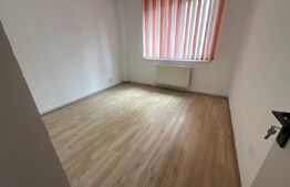 Spațiu comercial / birouri de închiriat – Zona Poli 2 – 110 mp