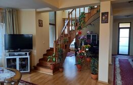 Casa de vanzare in cartierul Unirii