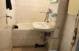 Apartament de 3 camere, 55 mp, decomandat, zona Dâmbu