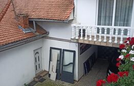 Două Case + 2 Spații Comerciale, 440 mp Utili – pe Str. Libertății!