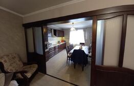 Casa de 240 mp, teren de 360 mp, in Targu Mures, zona Privo