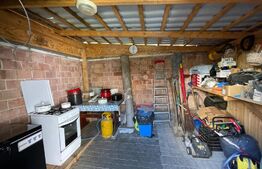 Casa cu 6 camere, 220 Mp în zona Piața armatei