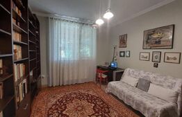 Casa situată in zona centrala, 3 camere 157 mp utili si 863 mp total