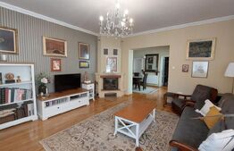 Casa situată in zona centrala, 3 camere 157 mp utili si 863 mp total