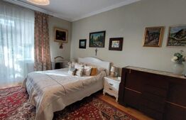 Casa situată in zona centrala, 3 camere 157 mp utili si 863 mp total