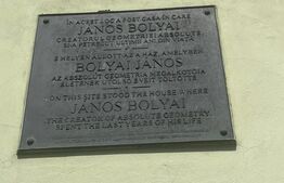 Casa cu 2 imobile, 2 camere, 140mp, Central