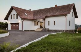 Vila de lux cu spații wellness și panoramă spectaculoasă – Cartier Tudor