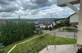 Casa 4 camere, 148MP, cartier Orizont, Livezeni