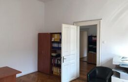 Apartament cu 3 camere, 85MP, Central