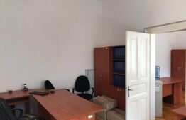 Apartament cu 3 camere, 85MP, Central