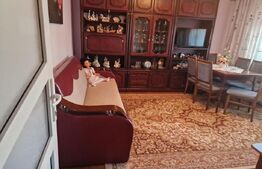 Apartament 3 camere, 70mp, Reghin 