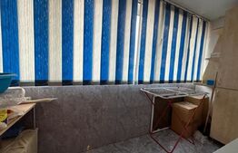 Apartament cu 3 camere, 70 mp, Garaj, zona Mureseni