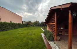 Casa de vânzare cu 5 camere, 250 mp utili, teren 1200 mp, zona liniștită! 