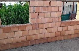 Teren cu casa in constructie,600 mp,Sangeorgiu de Mures