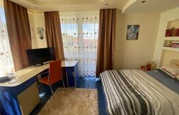 Casa cu 4 camere, 300 mp utili, 1100mp teren, Exterior Est