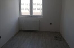 Casa cu 4 camere, nivelul etajului 1, decomandat, 95 mp