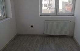 Casa cu 4 camere, nivelul etajului 1, decomandat, 95 mp