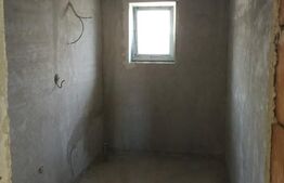 Casa semifinisata de 4 camere, fara etaj, in Nazna