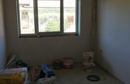 Casa semifinisata de 4 camere, fara etaj, in Nazna