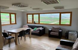 Imobil de locuit cu atelier de ceramica