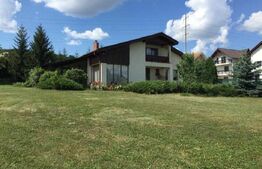 Casa cu 6 camere, 280 mp, teren 3800 mp, Unirii