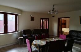 Casa cu etaj , 4 camere, 200 mp,  zona Dacia