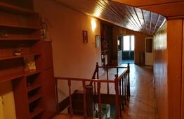 Casa cu etaj , 4 camere, 200 mp,  zona Dacia