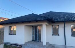 Casă de 144 mp, teren de 455 mp, în Sâncraiul de Mureș
