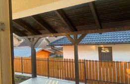 Casă de 144 mp, teren de 455 mp, în Sâncraiul de Mureș