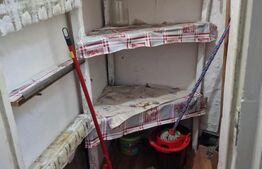 Apartament 3 camere, 70mp, Reghin 