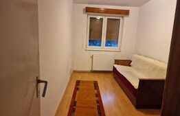 Apartament 3 camere, 70mp, Reghin 